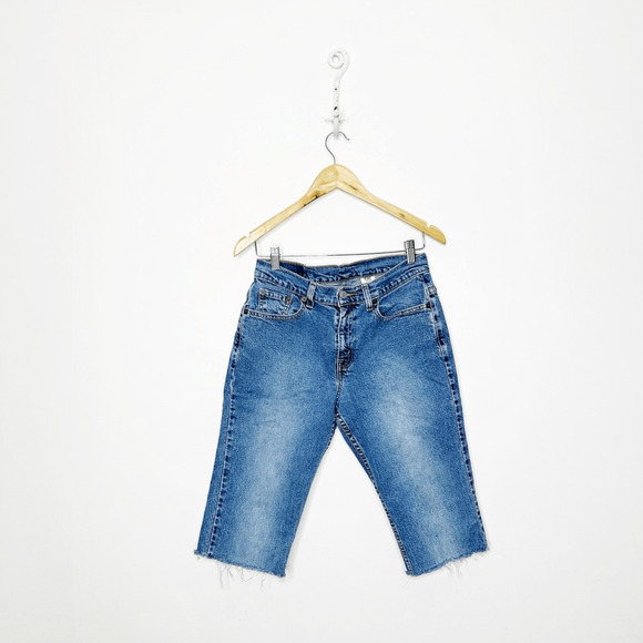 VTG LEVI'S 515 Bermuda Cut Off Shorts women's medium blue Cotton stretch 8 28 - Picture 1 of 8